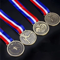 Medaglia della maratona di corsa sportiva in metallo per souvenir